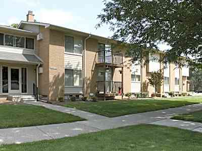 River Bend West Warren Westland Mi Apartments For