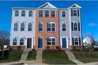 Camelot At La Mer Ii Pointe Of Woods Drive North