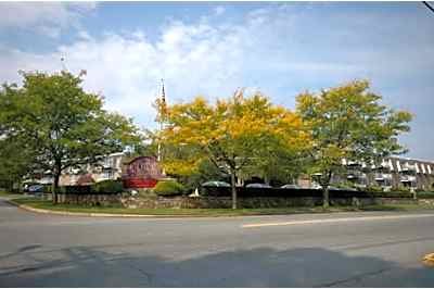 Chateau Belvedere Meshanticut Valley Parkway Cranston