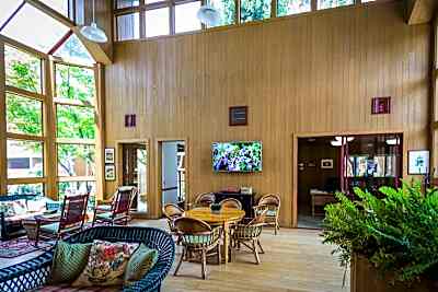 The Grove Fruitdale Avenue San Jose Ca Apartments For