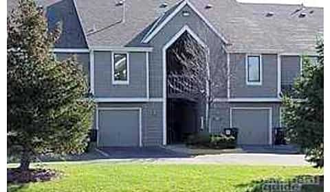 Forest Ridge Townhomes Birch Pt Eagan Mn Townhomes