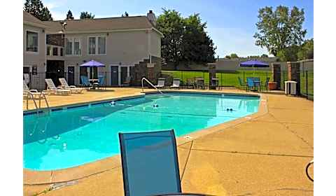 Devonshire On Canal Charity Circle Lansing Mi