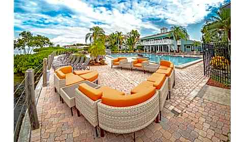 The Cove Apartment Homes South Westshore Boulevard