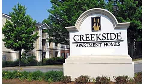 Creekside Apartment Homes Pleasantdale Road Atlanta