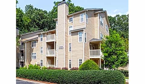 Walton At Columns Drive River Heights Crossing