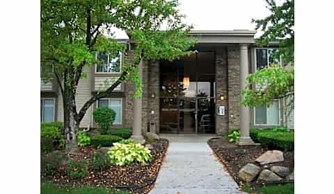 The Summit Apartments Summit Drive Farmington Hills