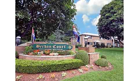Berdan Court Hazen Court Wayne NJ Apartments for Rent Rent com®