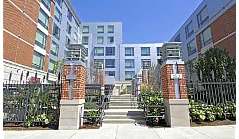 50 West Broadway West Broadway Boston Ma Apartments