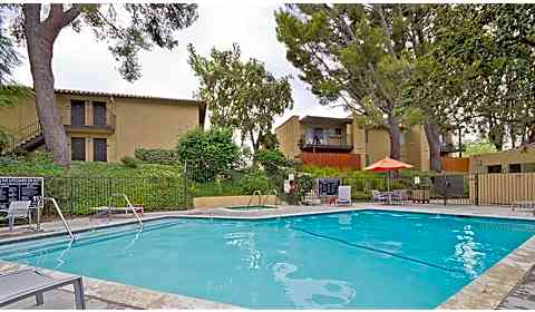 Los Robles Apartments Rolling Oaks Drive Thousand Oaks