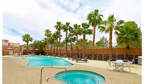 Mark I East Desert Inn Las Vegas Nv Apartments For