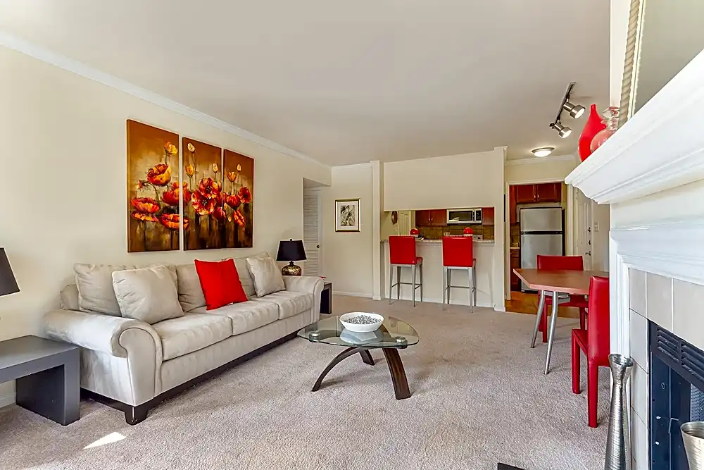 The Courts at Fair Oaks Fairfax VA 22030 ApartmentGuide com