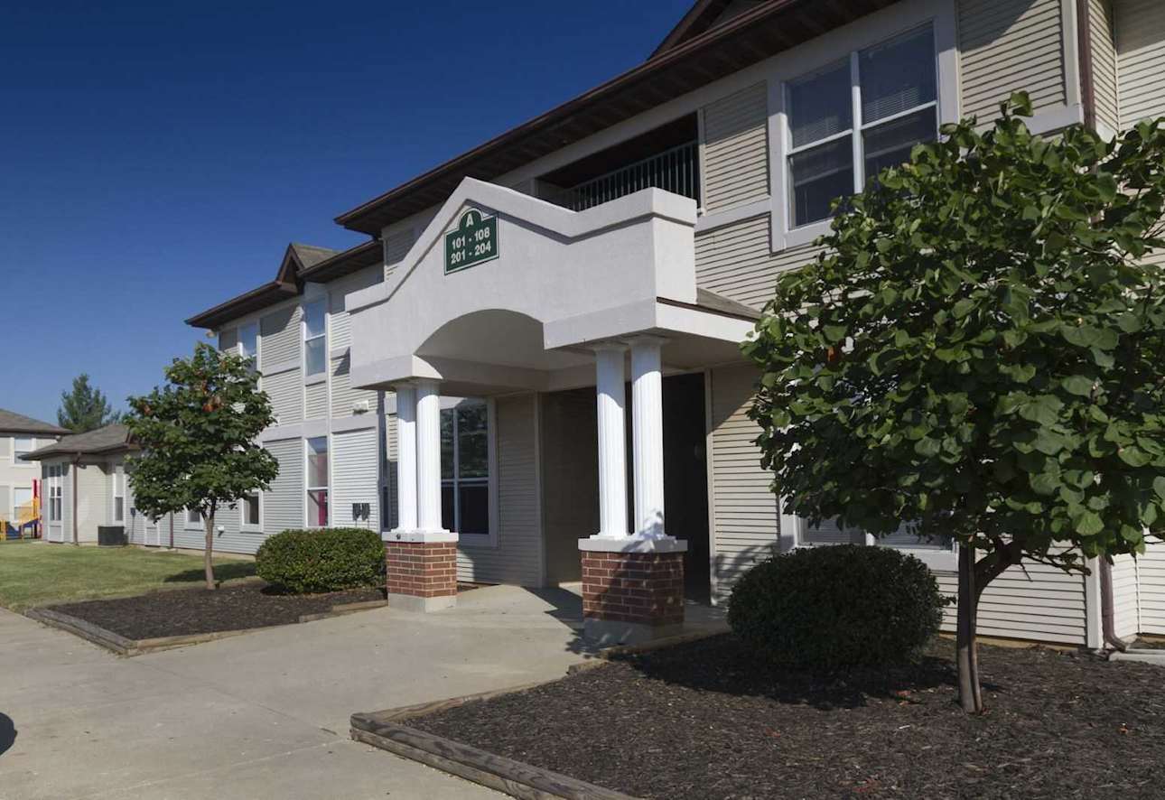 Chesterfield Village Apartments Springfield Mo 65807