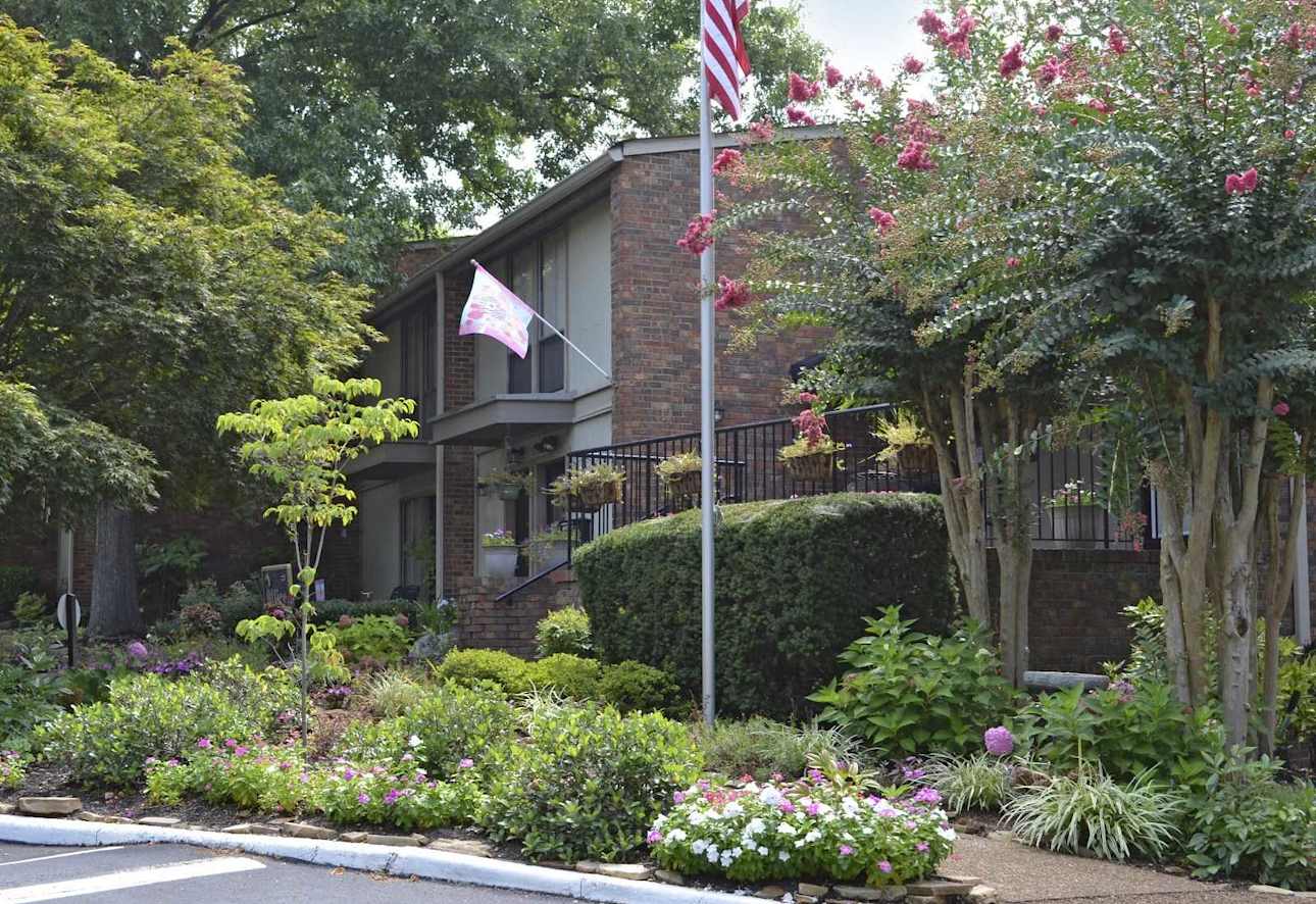 Unique Apartments Near West Town Mall Knoxville for Small Space