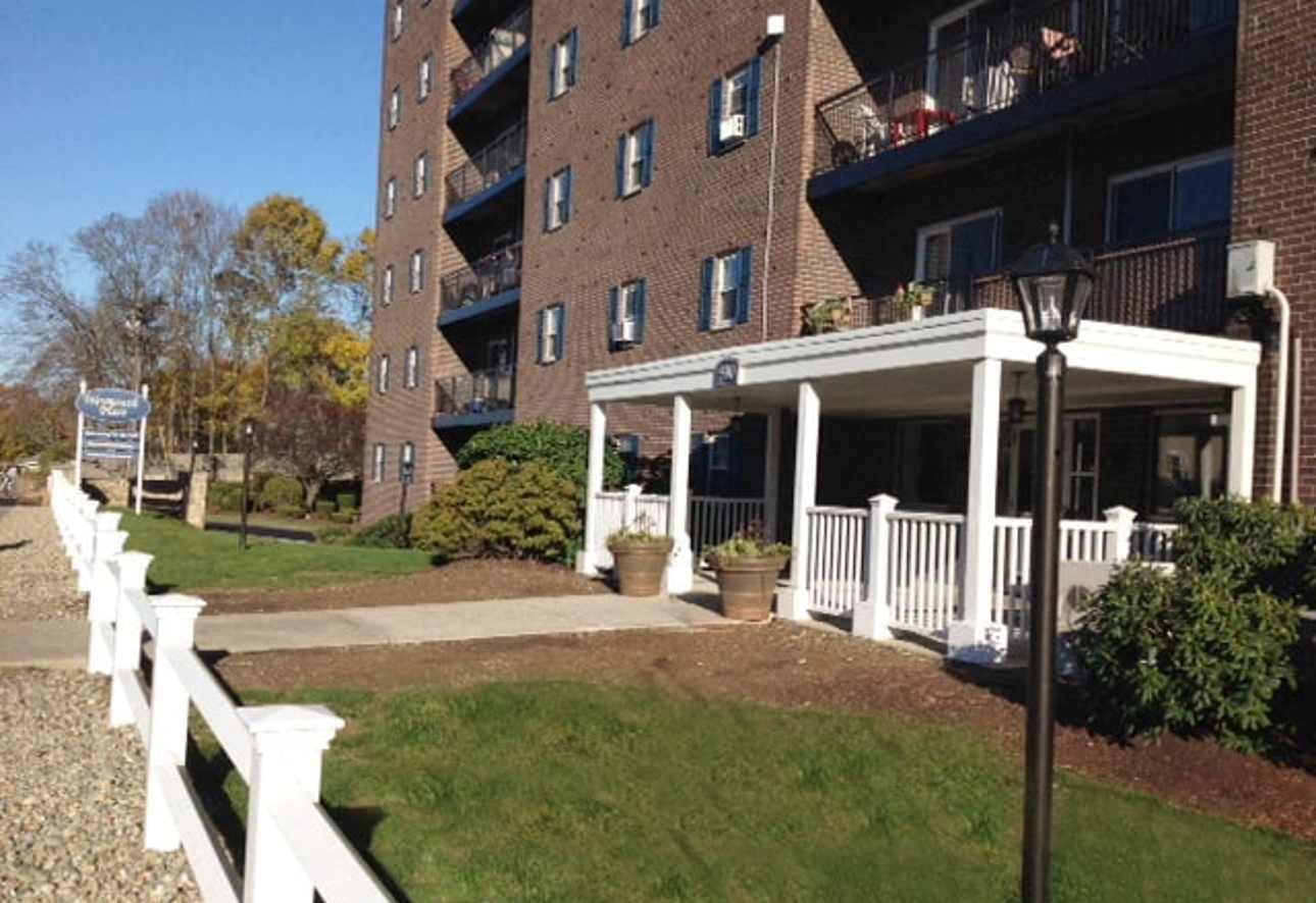 Weymouth Place Apartments Weymouth, MA 02189