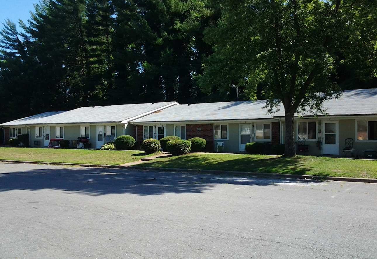 2900 New Walkertown Rd Apartments Winston Salem Nc 27105