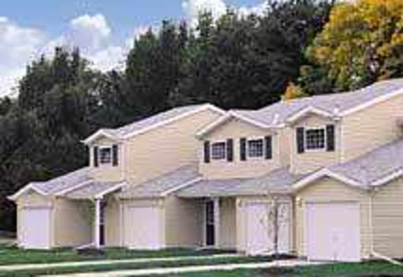 Caravelle Apartments and Townhomes Omaha, NE 68134