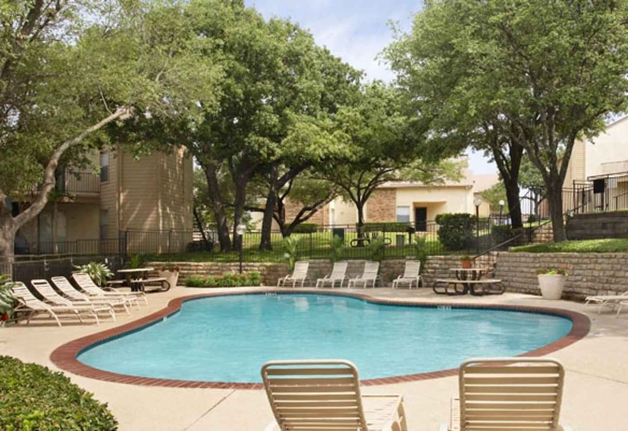 Shadow Ridge Apartments Arlington