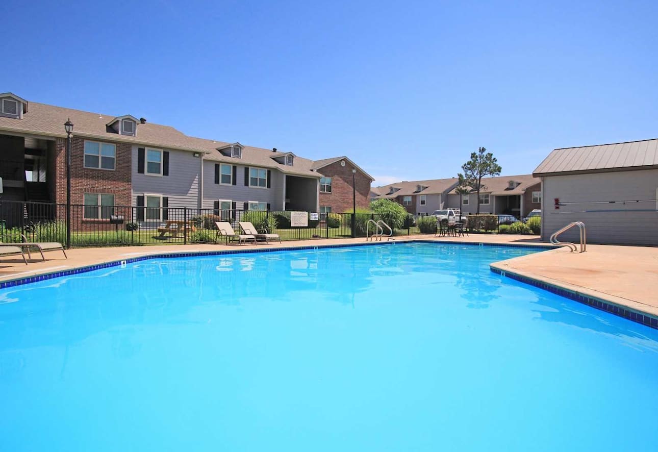 Country Creek Apartments Glendale Az