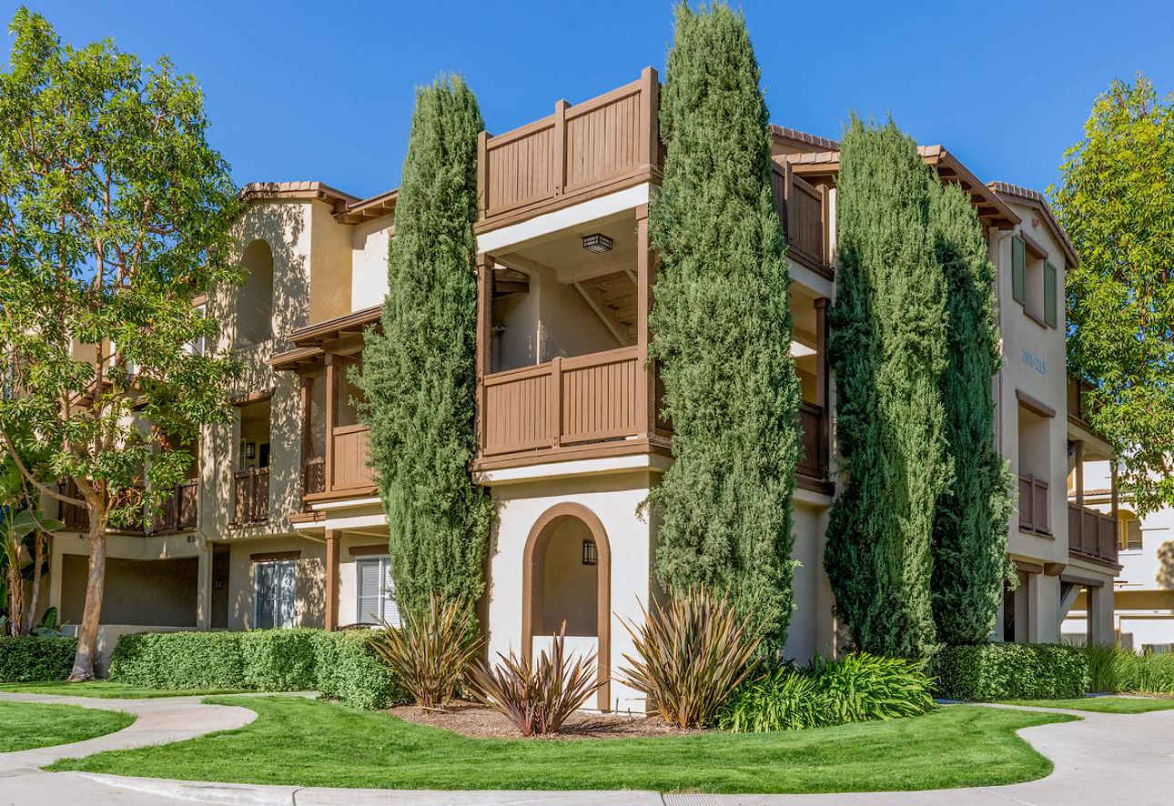 Laurel Glen Apartment