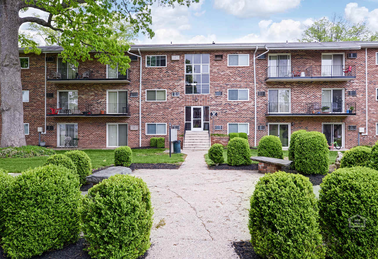 Oakwood Manor Apartments Phoenixville PA 19460