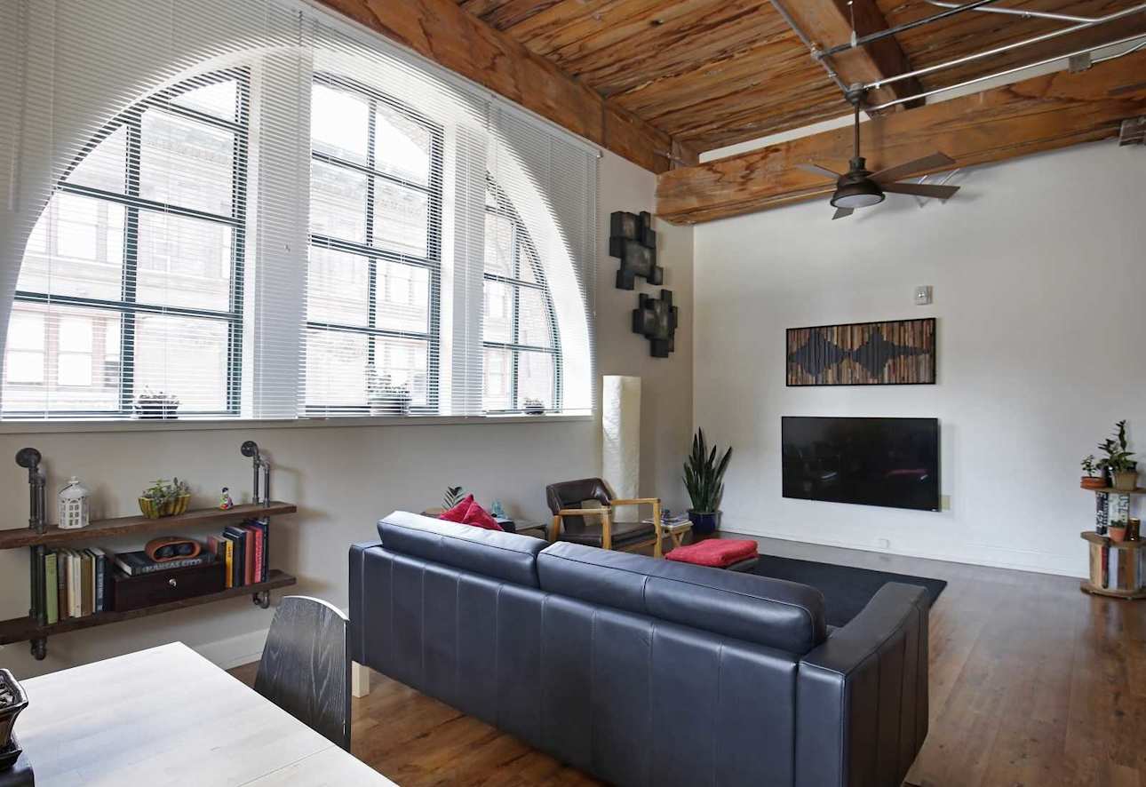 Lucas Place Lofts Apartments Kansas City MO 64105