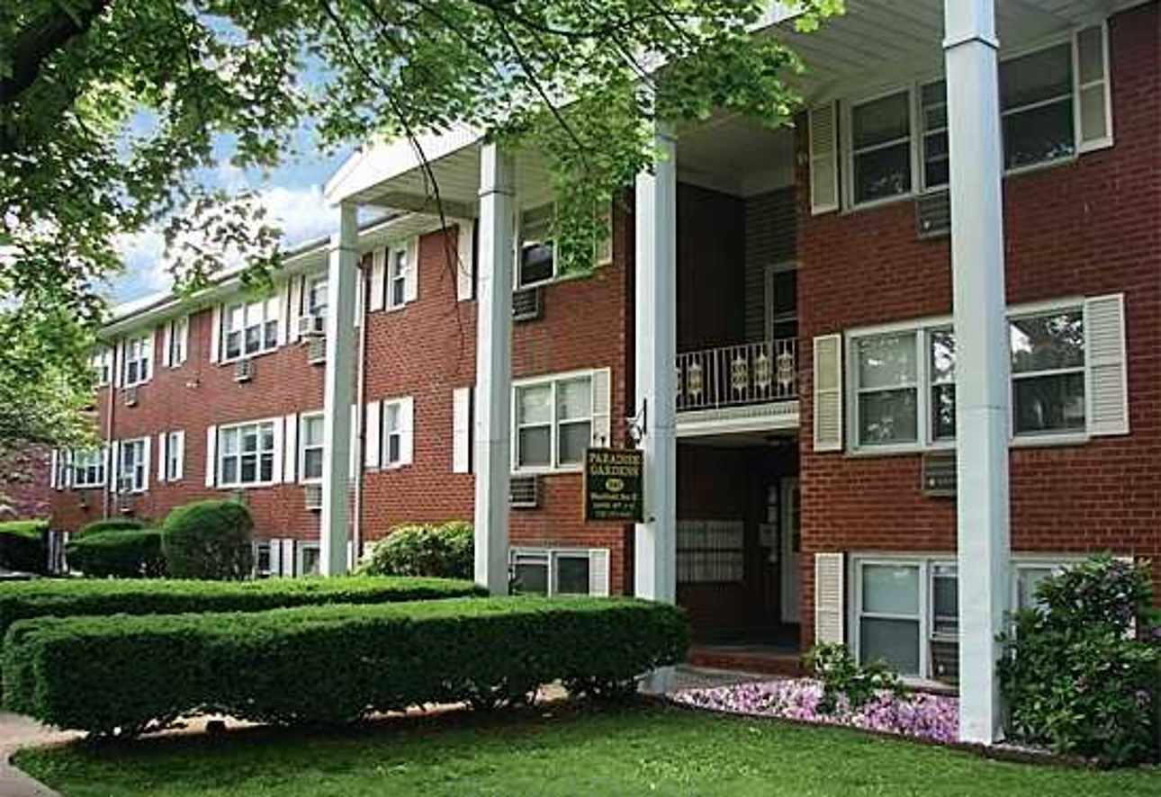 Paradise Gardens Apartments Roselle Park, NJ 07204