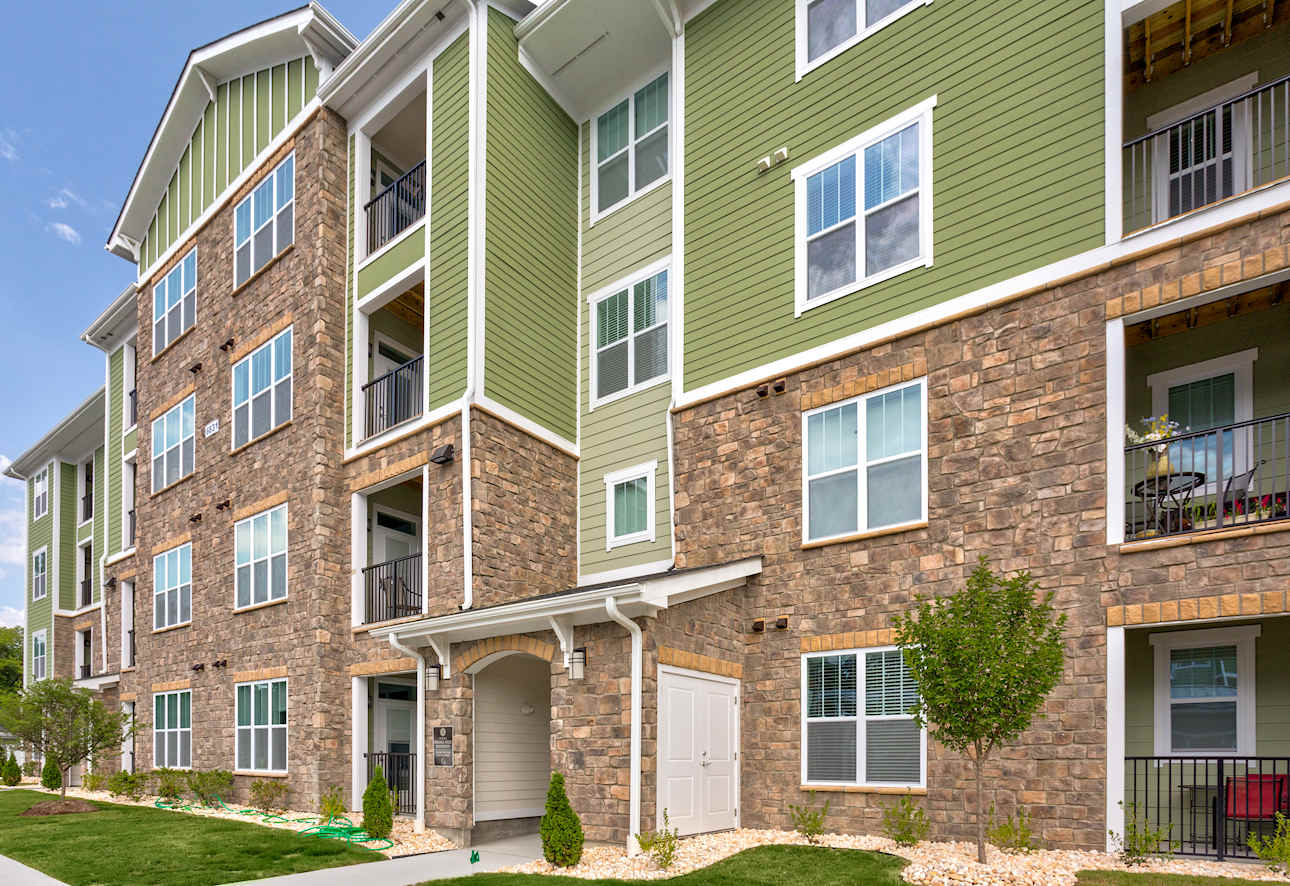Apartments Near 27616