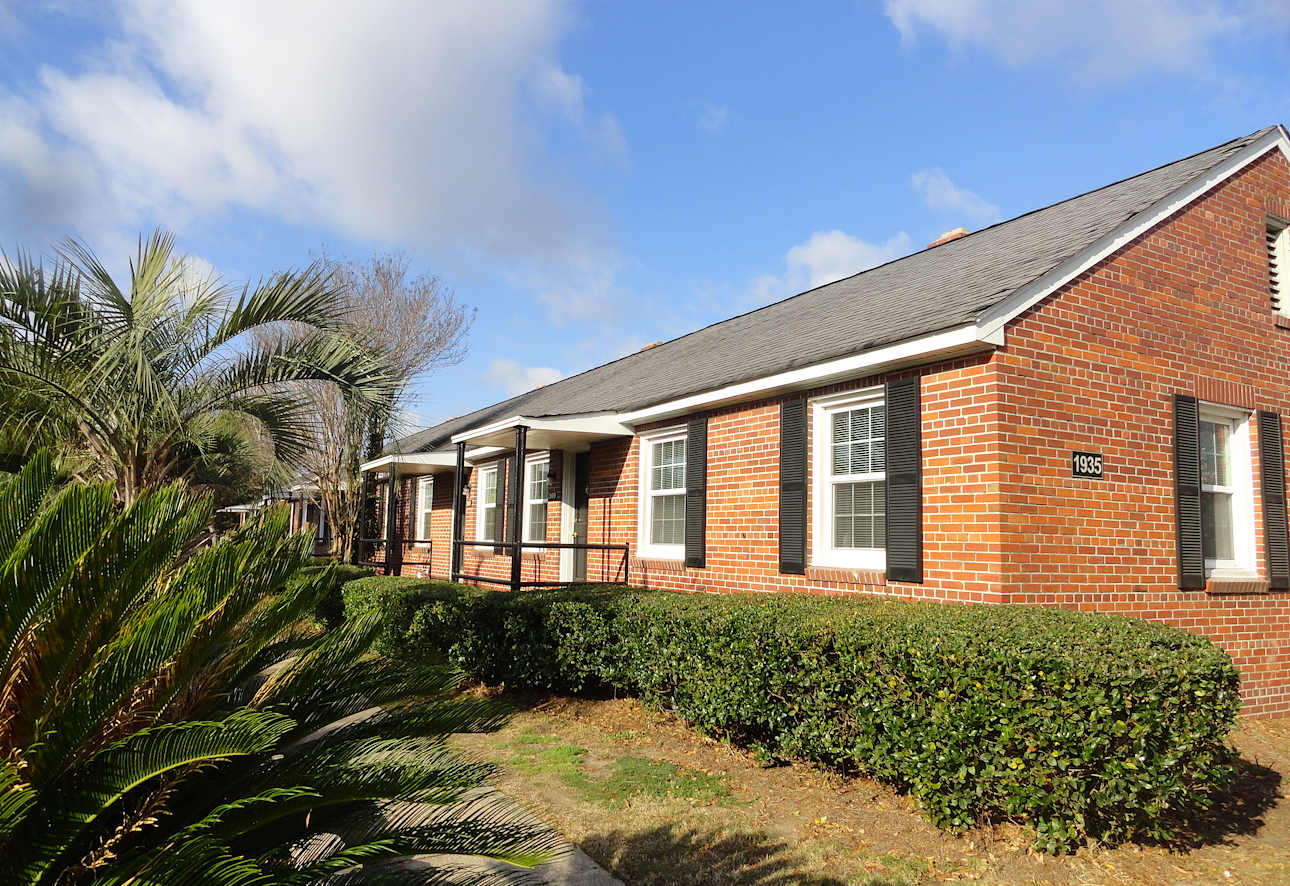 Pine Crest Apartments North Charleston SC 29405