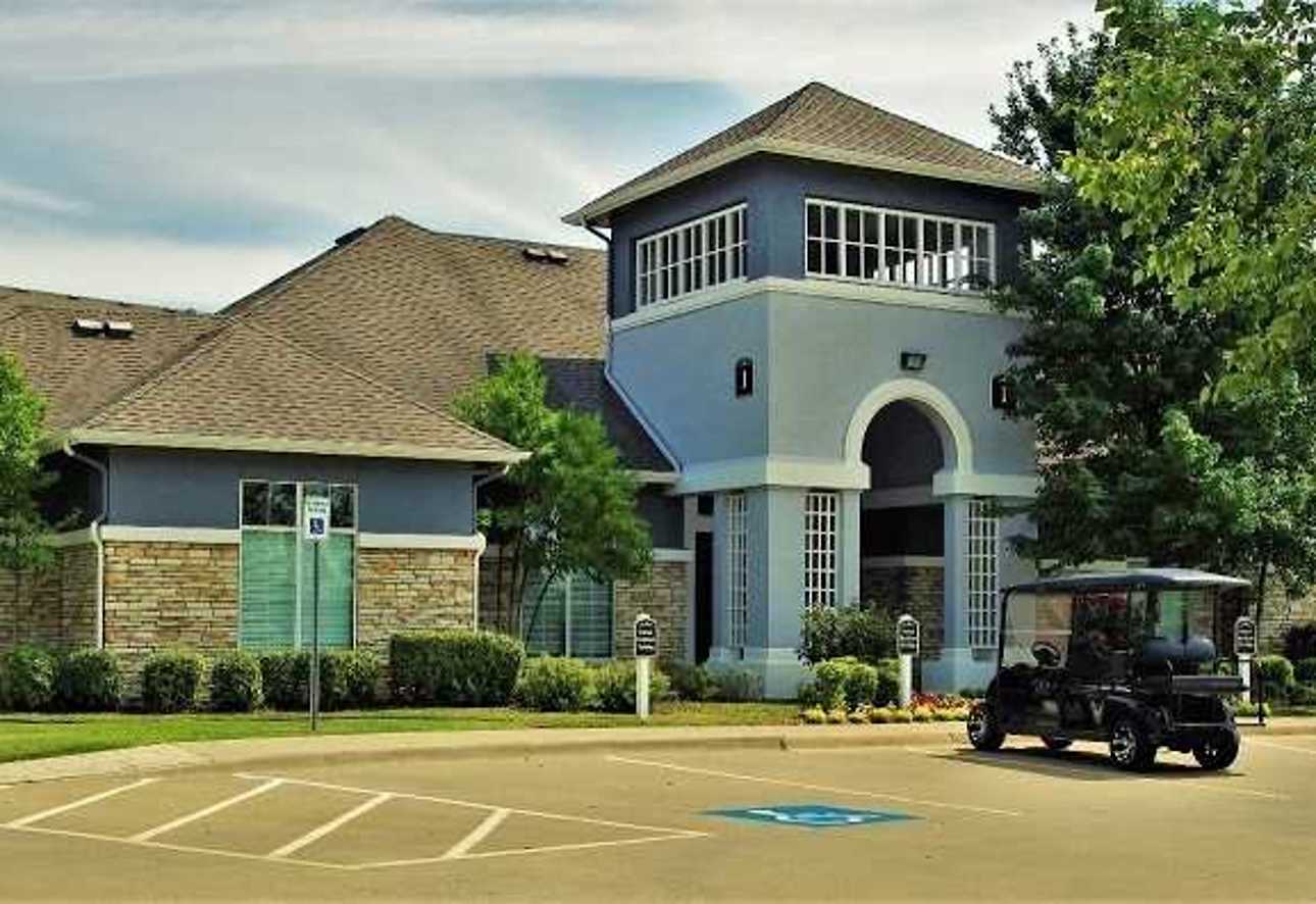 Centerton Apartments