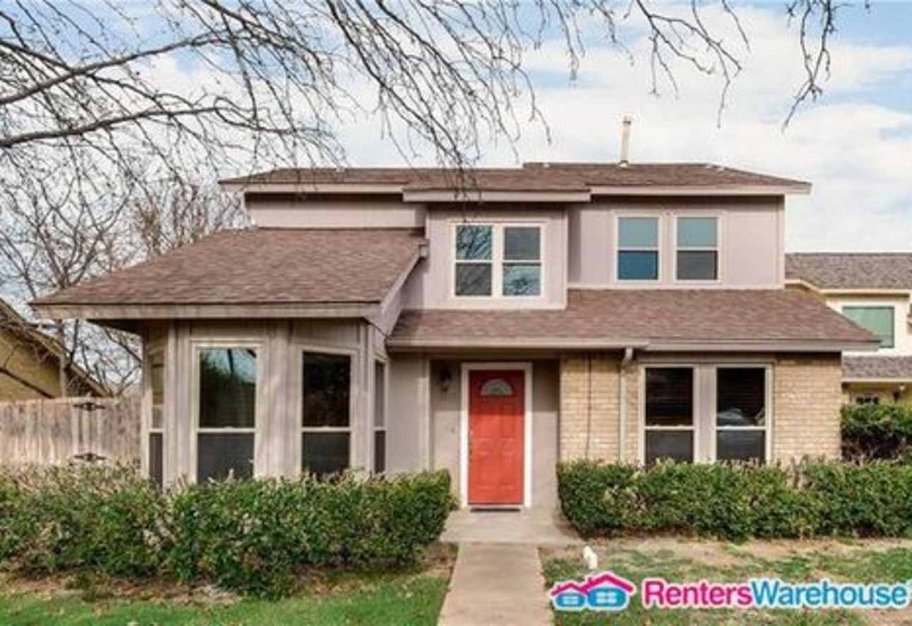 Beautiful 3 Bedroom Apartments - Dallas, TX 75243
