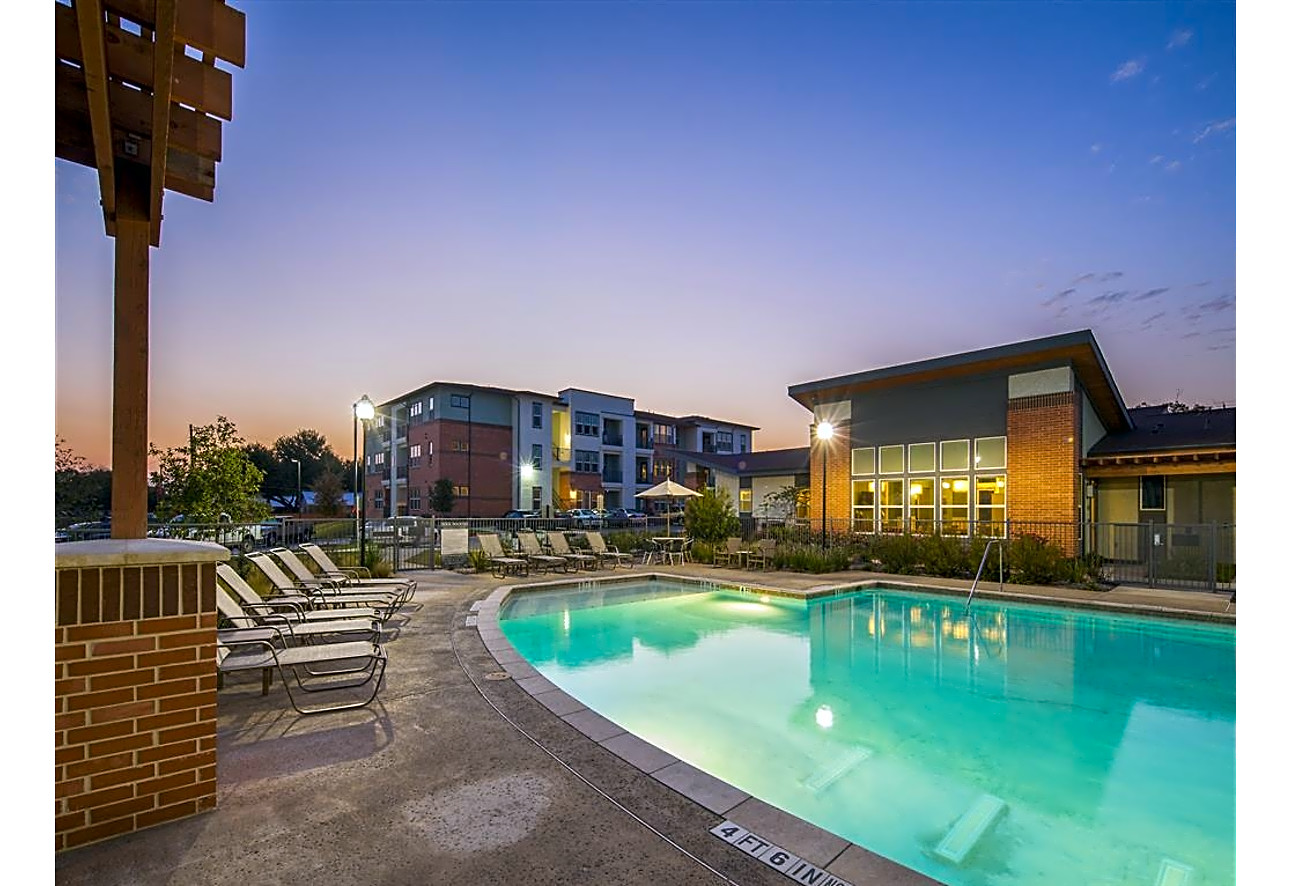 Sienna Pointe Apartments - San Marcos, TX 78666