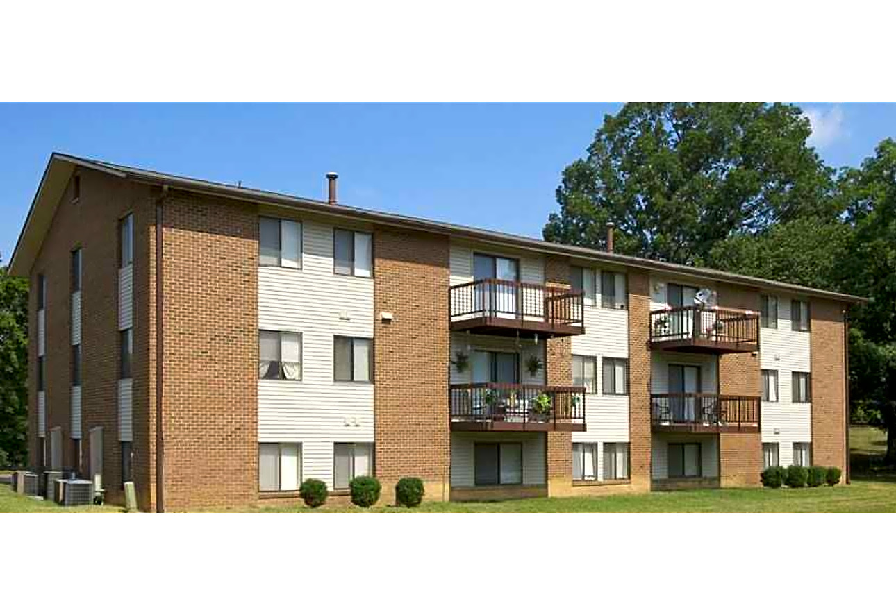 Oak Park Apartments Salem Va 24153