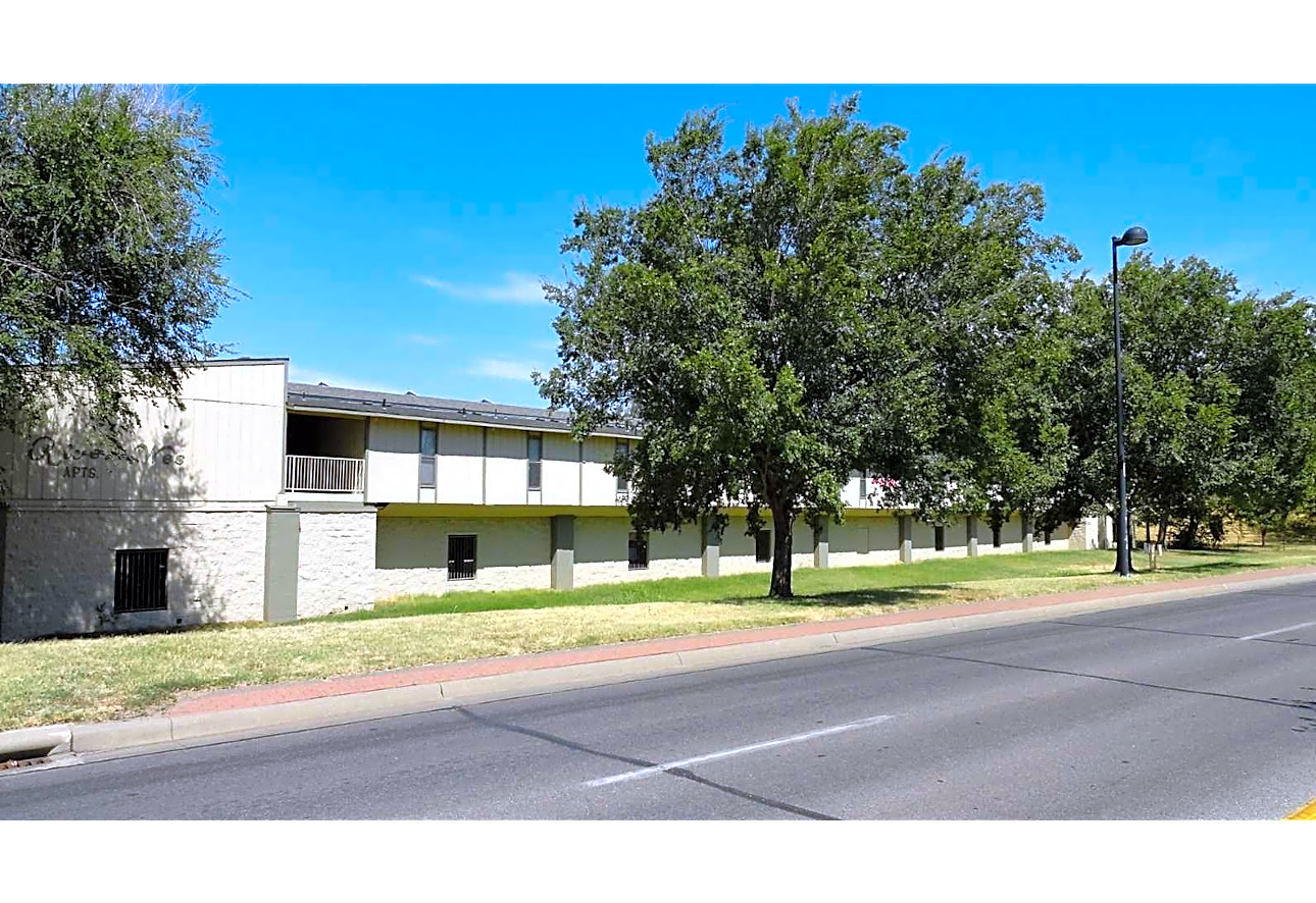 River West Apartments Wichita Ks 67213