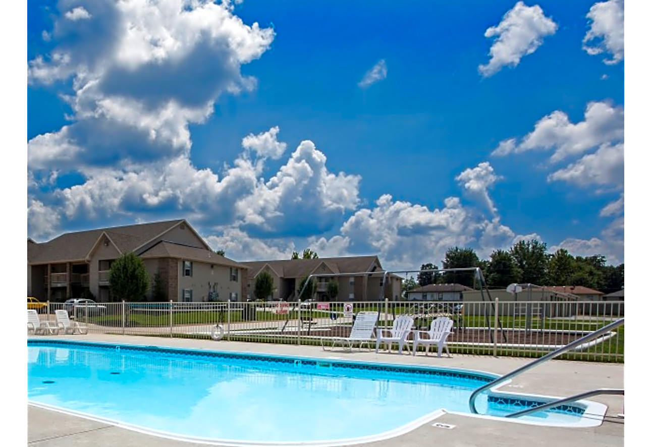 Crosswood Apartments Rogersville, MO 65742