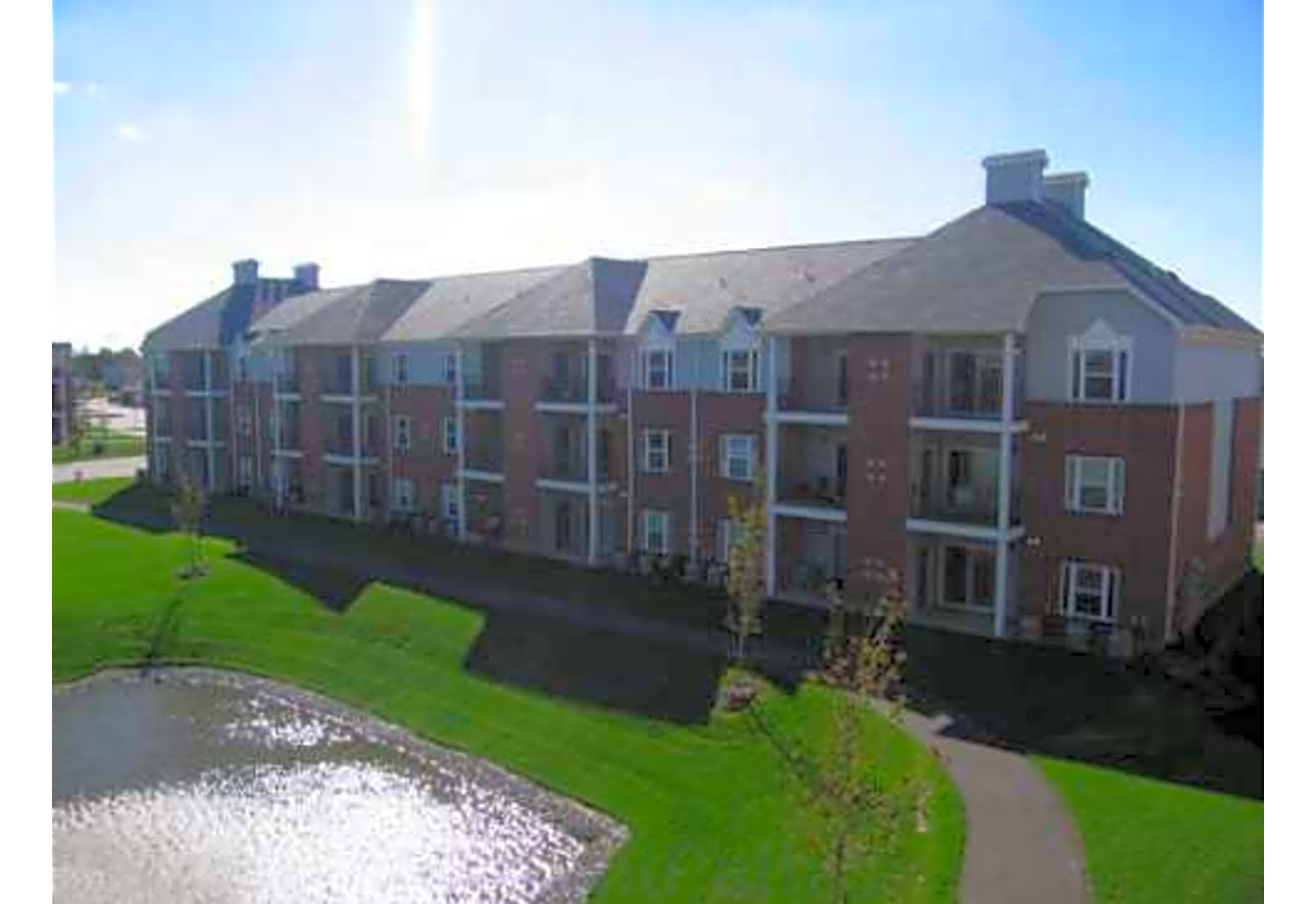 Longacre Ponds Apartments - Fairview Heights, IL 62208