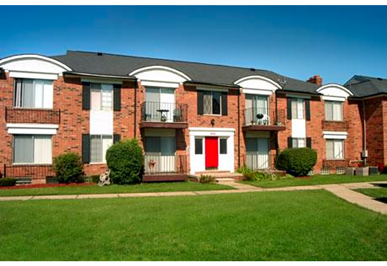 French Quarter Apartments - Southfield, MI 48034