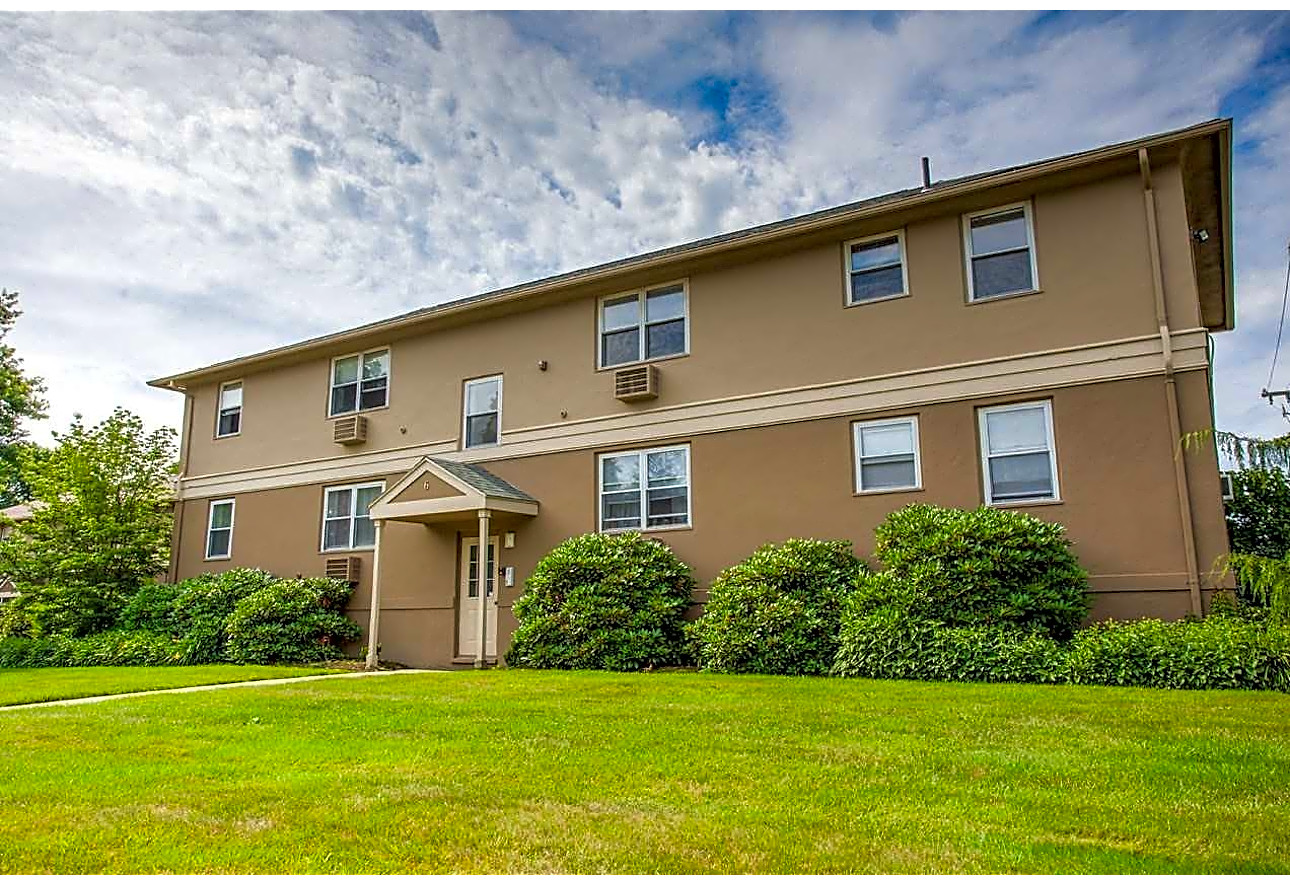 Harbor Village Apartments Middletown, RI 02842