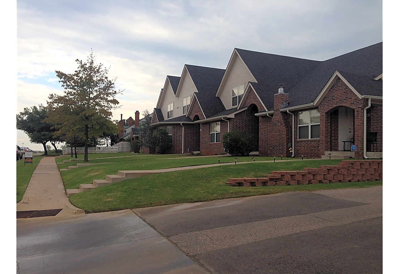 2622 Featherstone Apartments Oklahoma City Ok 73120