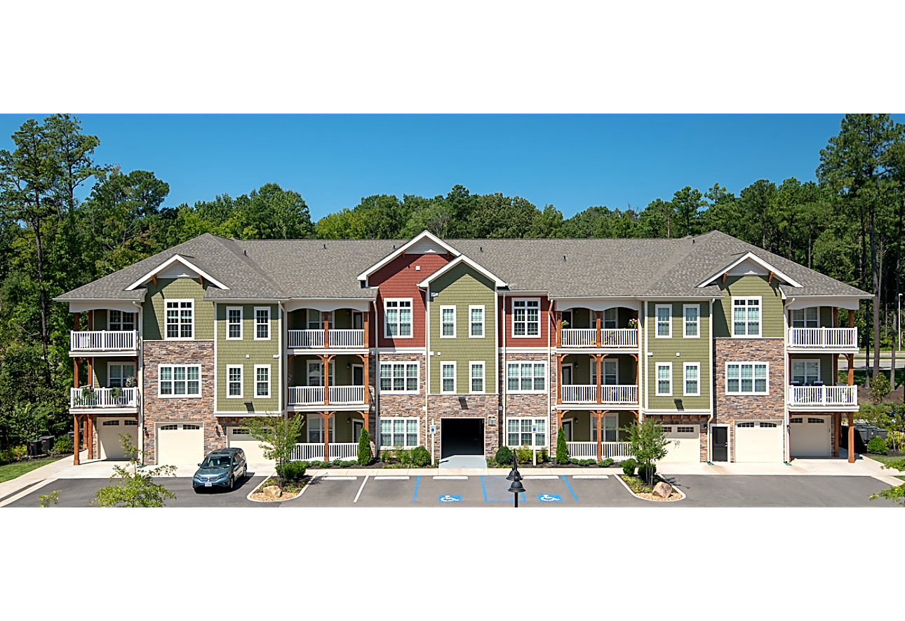 Retreat at West Creek Apartments - Richmond, VA 23233