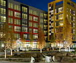 Halstead Square Dunn Loring Metro, Fairfax, VA