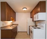 Candlewood Apartments, Headlines Academy, SD