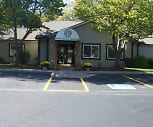 Orchard Ridge Apartments, Lakeview Middle School, Warsaw, IN
