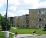 Richland Court, Northwestern Health Sciences University, MN