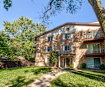 Hickory Oaks Apartments, 60438, IL