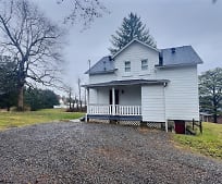 531 Grand Ave, Mount Clare, WV