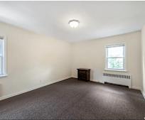 80-15 168th St, Kew Gardens Hills, NY