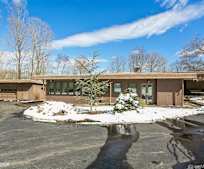 17 Dahlia Ln, Redding Ridge, CT