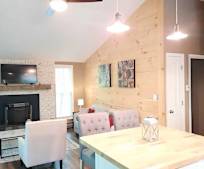 1182 The Woods Rd, Hedgesville, WV