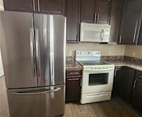 903 W Sumner St, Kissimmee, FL