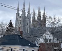8 Wood St, Auburn, ME